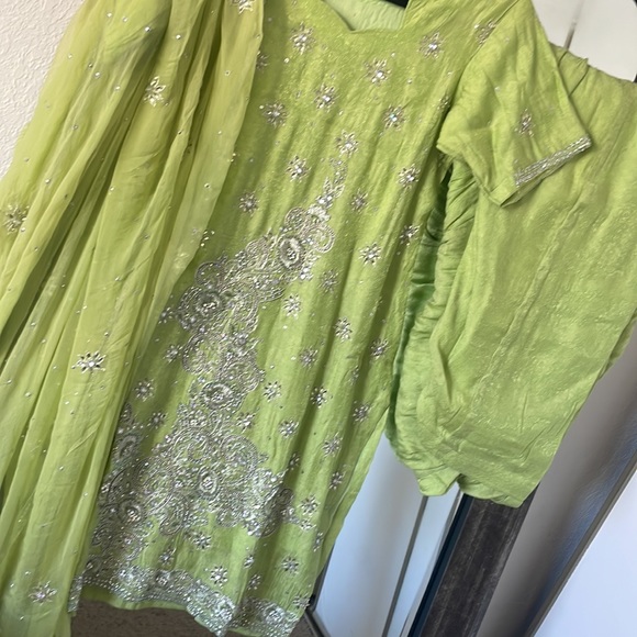 Indian suit 3 piece set with stone work green color salwar suit - Picture 2 of 5